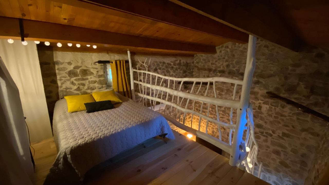 La Magnanerie Du Castanet Villa Banne Bagian luar foto