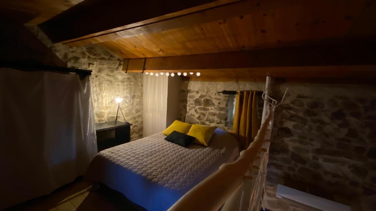 La Magnanerie Du Castanet Villa Banne Bagian luar foto