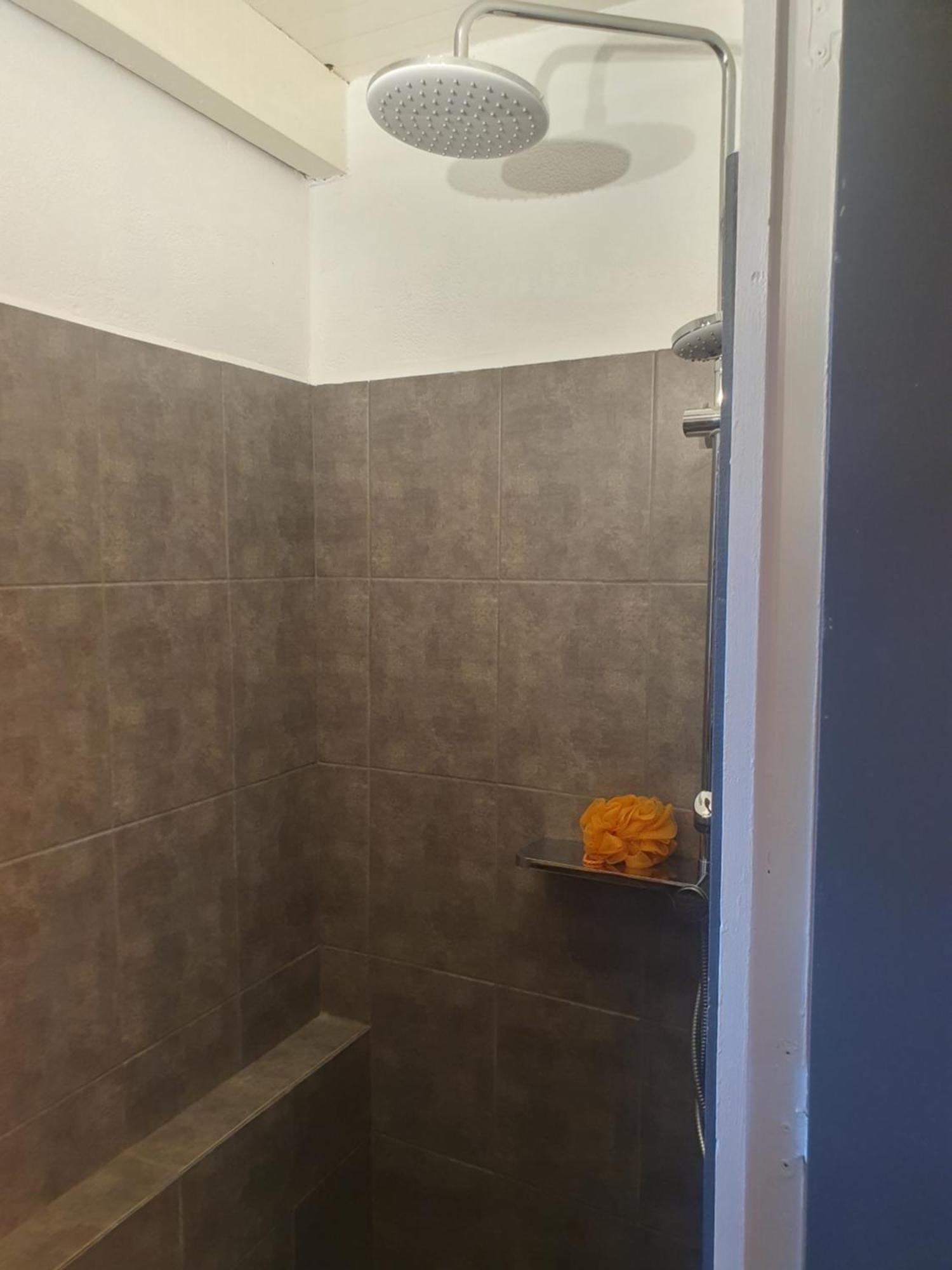 La Magnanerie Du Castanet Villa Banne Bagian luar foto